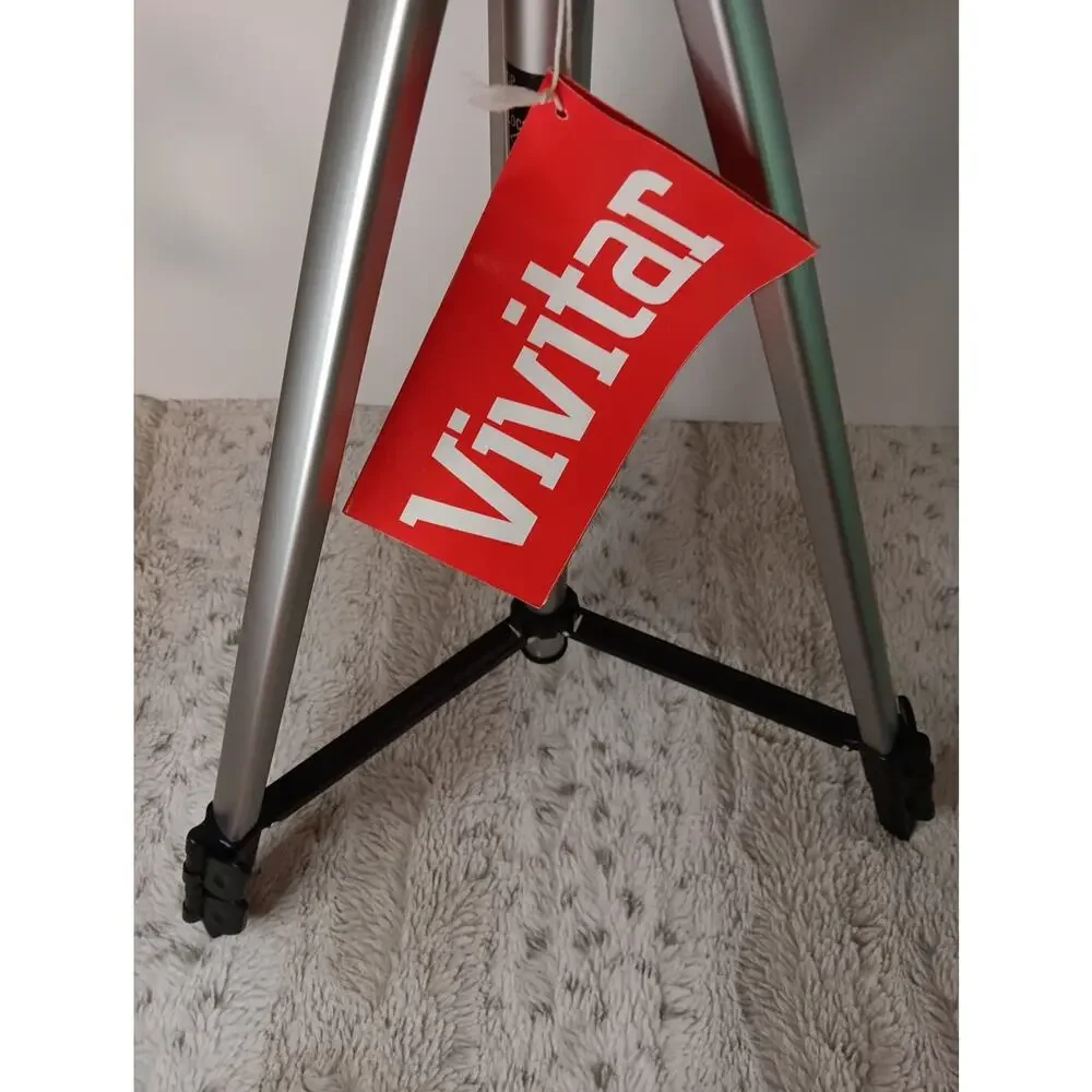 Vivitar VPT-120 Tripod Deluxe lightweight video-photo open box